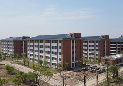 年省百万运行费用！派沃空气能专为解决学生用水难题，这个学校选对了！