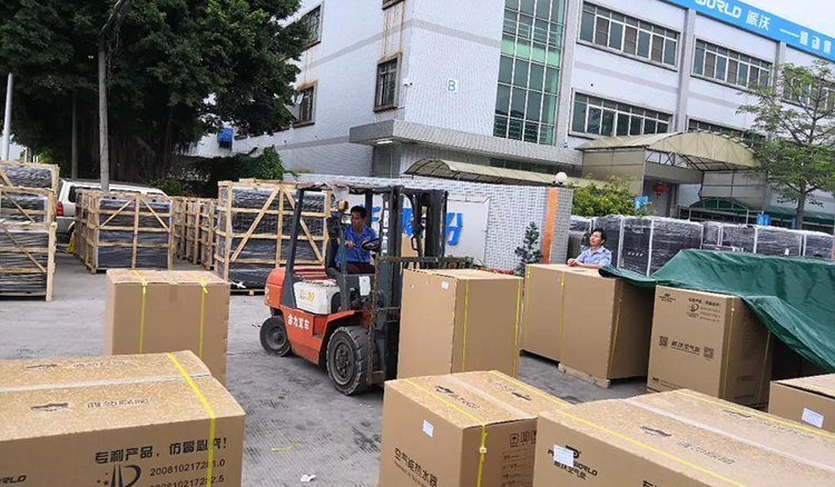 派沃空气能装车